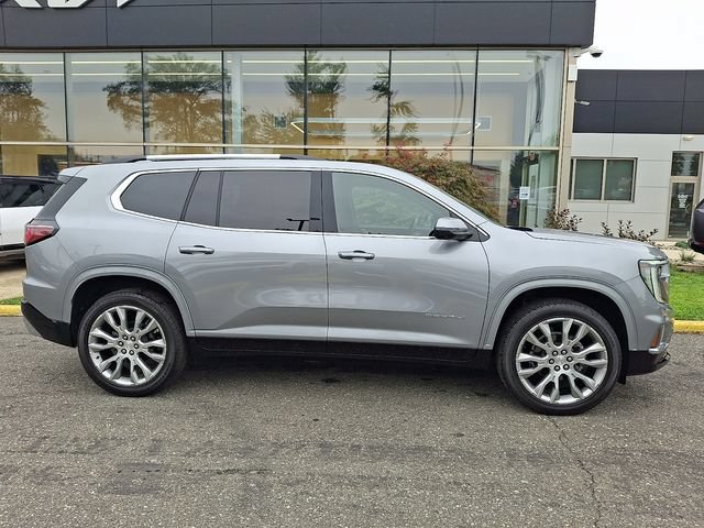 Used 2026 GMC Acadia Denali FWD image 7