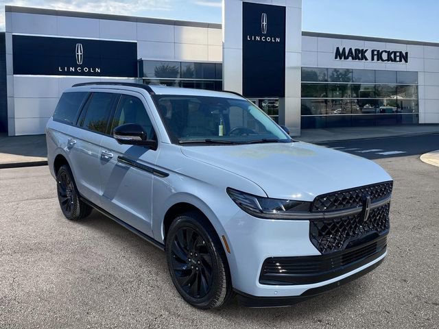 New 2026 Lincoln Navigator Reserve w/ Jet Appearance Package