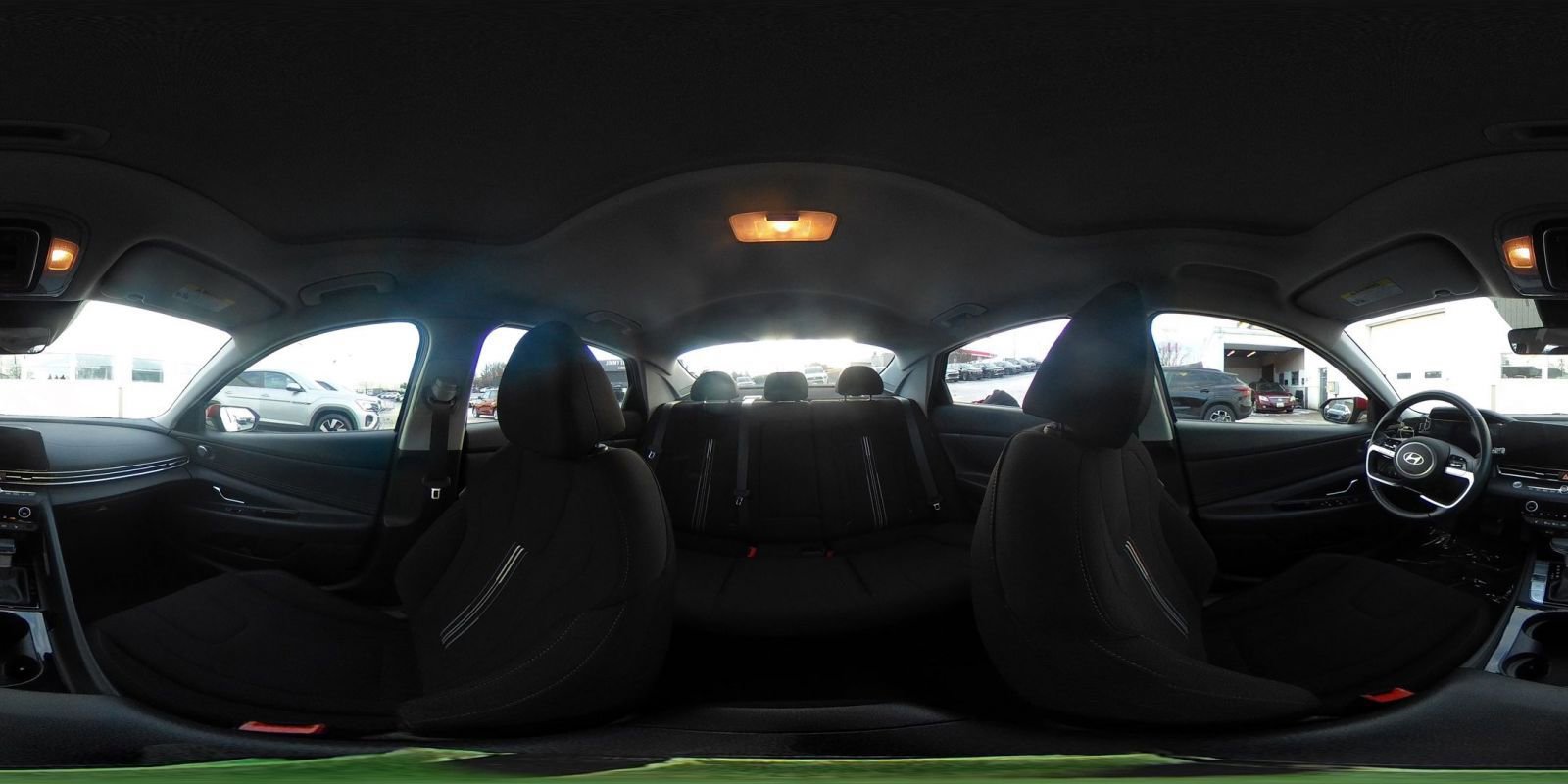 Used 2025 Hyundai Elantra SEL image 41