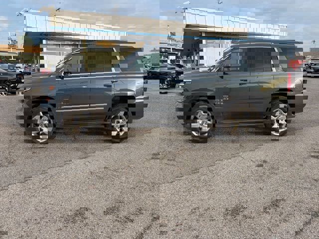 Used 2019 Chevrolet Tahoe LT image 5