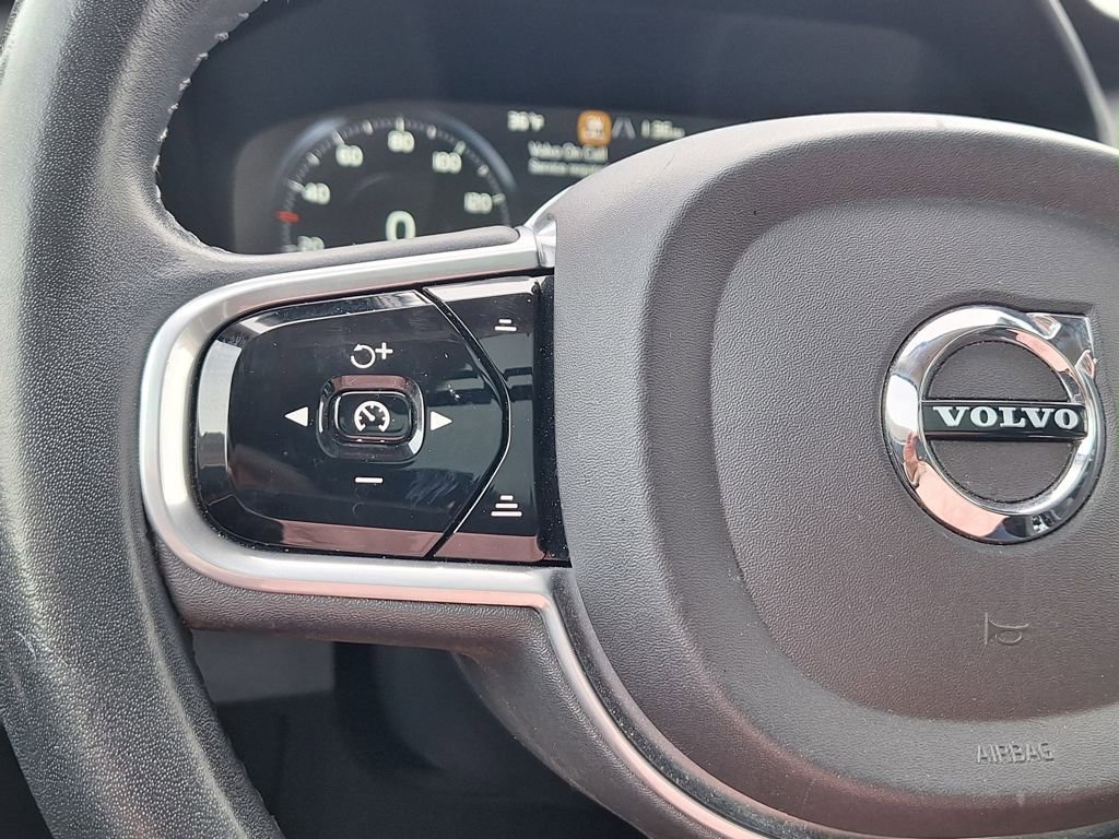 Used 2018 Volvo XC90 T6 Momentum image 19