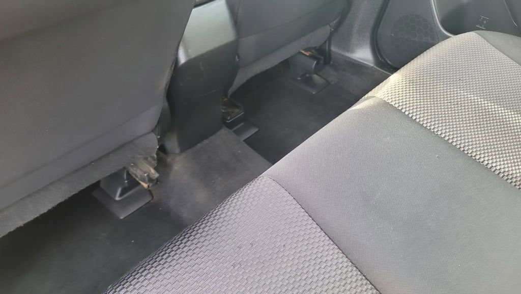 Used 2015 Subaru Forester 2.5i Premium image 27