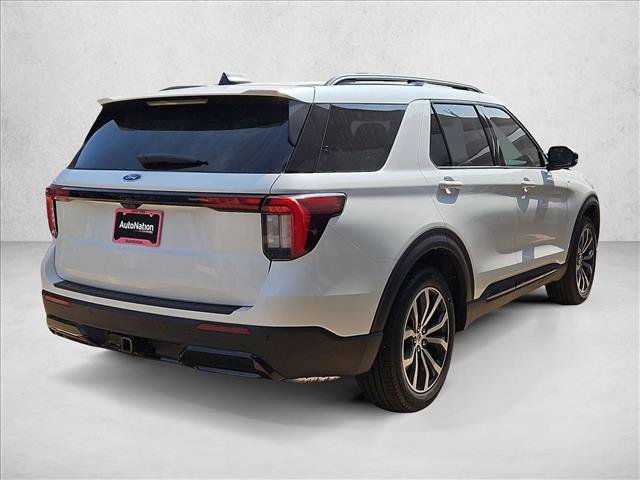 New 2026 Ford Explorer ST-Line w/ Premium Package image 2