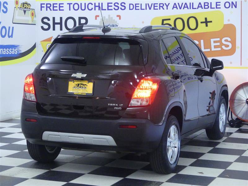 Used 2016 Chevrolet Trax LT w/ LT Sun and Sound Package AWD/4WD image 7
