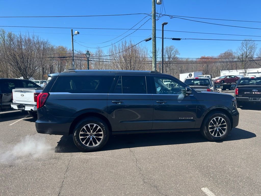 Certified 2025 Ford Expedition Max Platinum AWD/4WD image 4