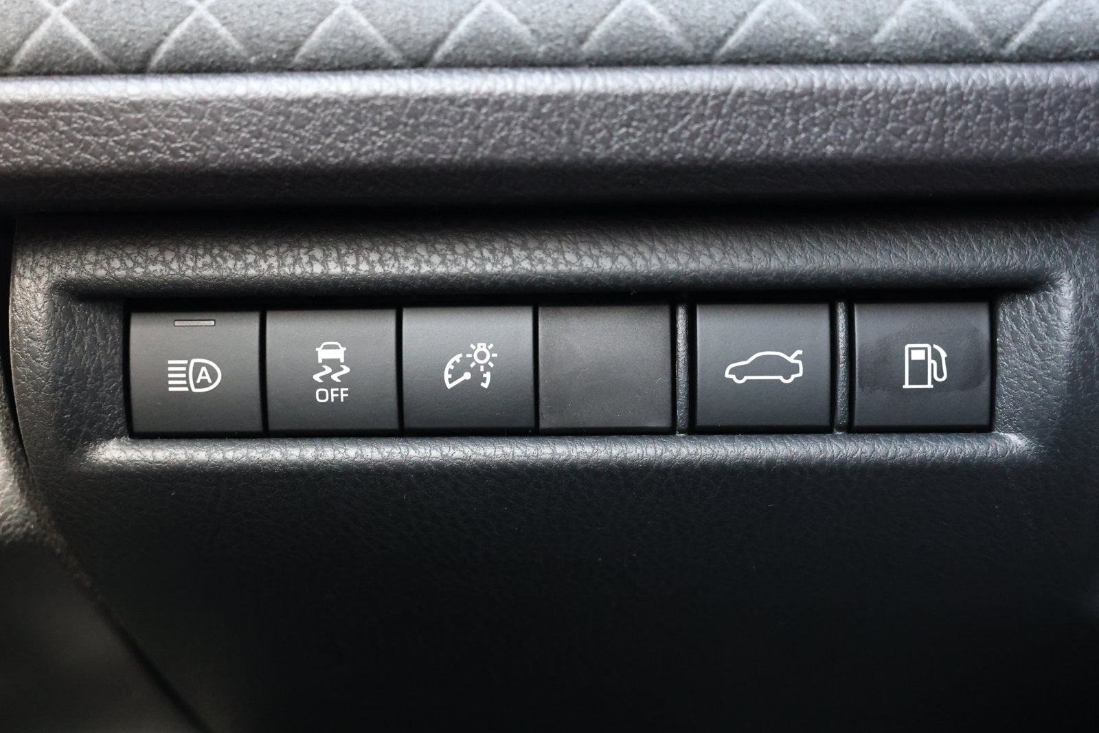 New 2026 Toyota Camry XLE FWD image 25