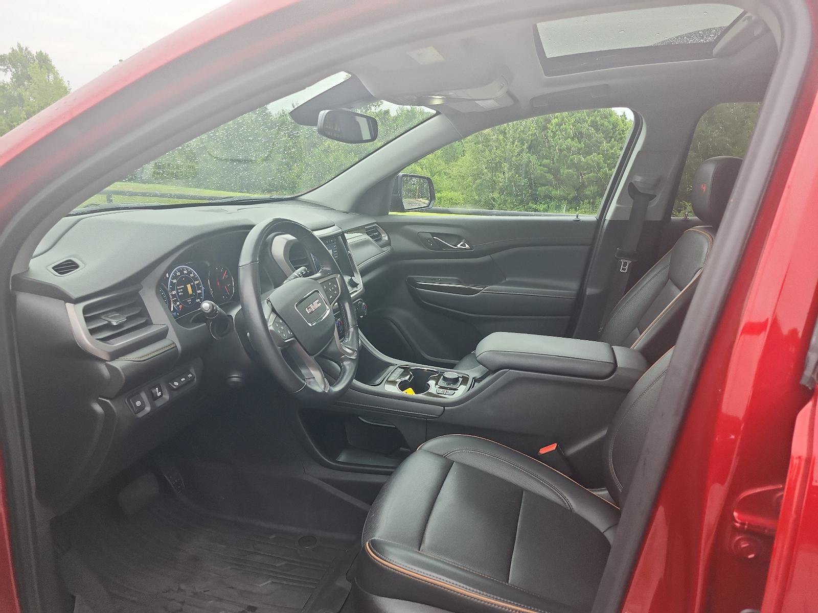 Used 2022 GMC Acadia AT4 w/ Technology Package AWD/4WD image 14