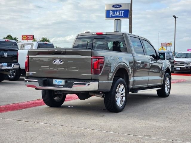 Used 2025 Ford F150 Lariat w/ Equipment Group 501A Mid AWD/4WD image 5