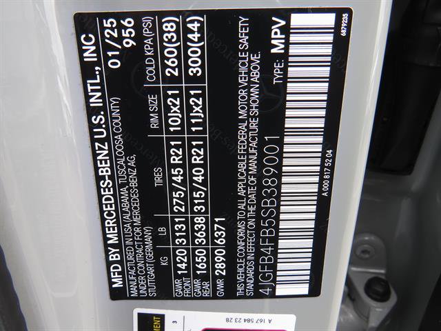 Certified 2025 Mercedes-Benz GLE 350 4MATIC w/ AMG Line Exterior image 8