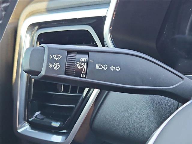 Certified 2023 GMC Canyon Elevation w/ Elevation Premium Package AWD/4WD image 16