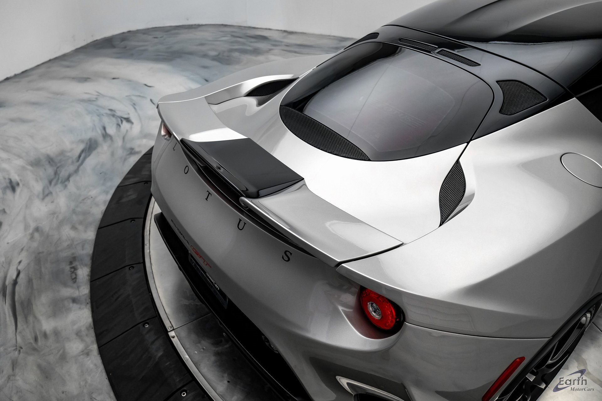 Used 2021 Lotus Evora image 30