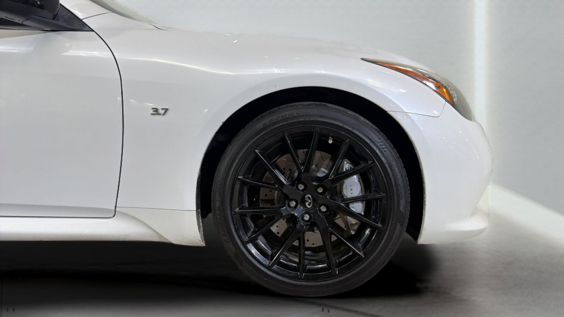 Used 2015 INFINITI Q60 Sport Limited RWD image 34