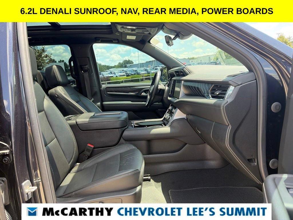 Used 2023 GMC Yukon XL Denali w/ Denali Reserve Package AWD/4WD image 29