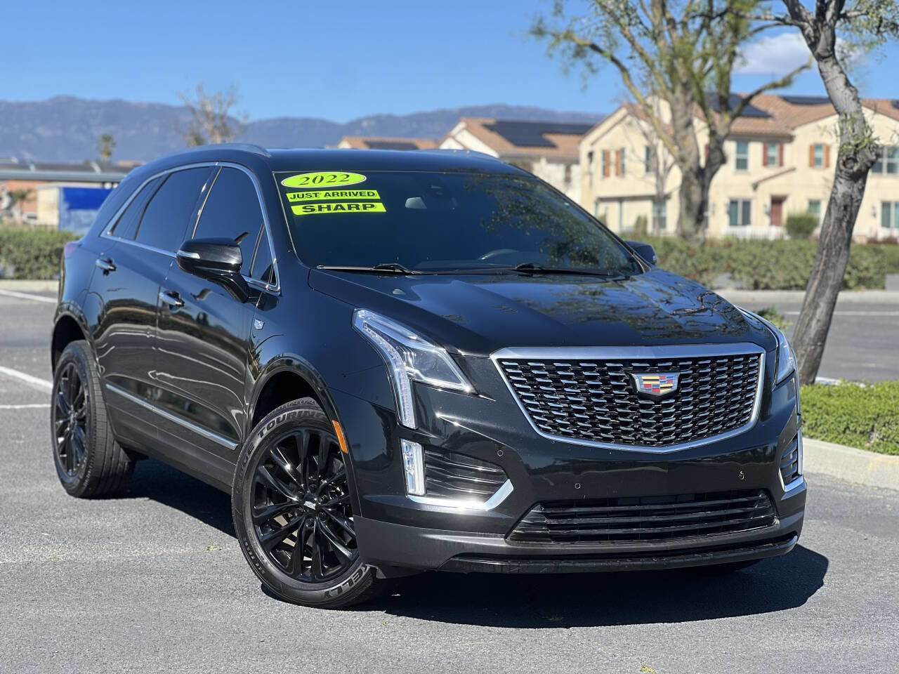 Used 2022 Cadillac XT5 Luxury image 2