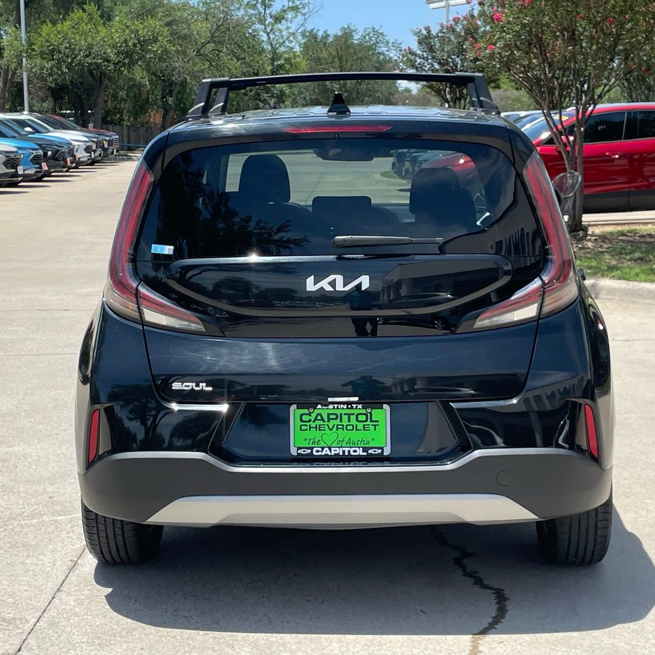 Used 2024 Kia Soul LX w/ Option Group 015 FWD image 5