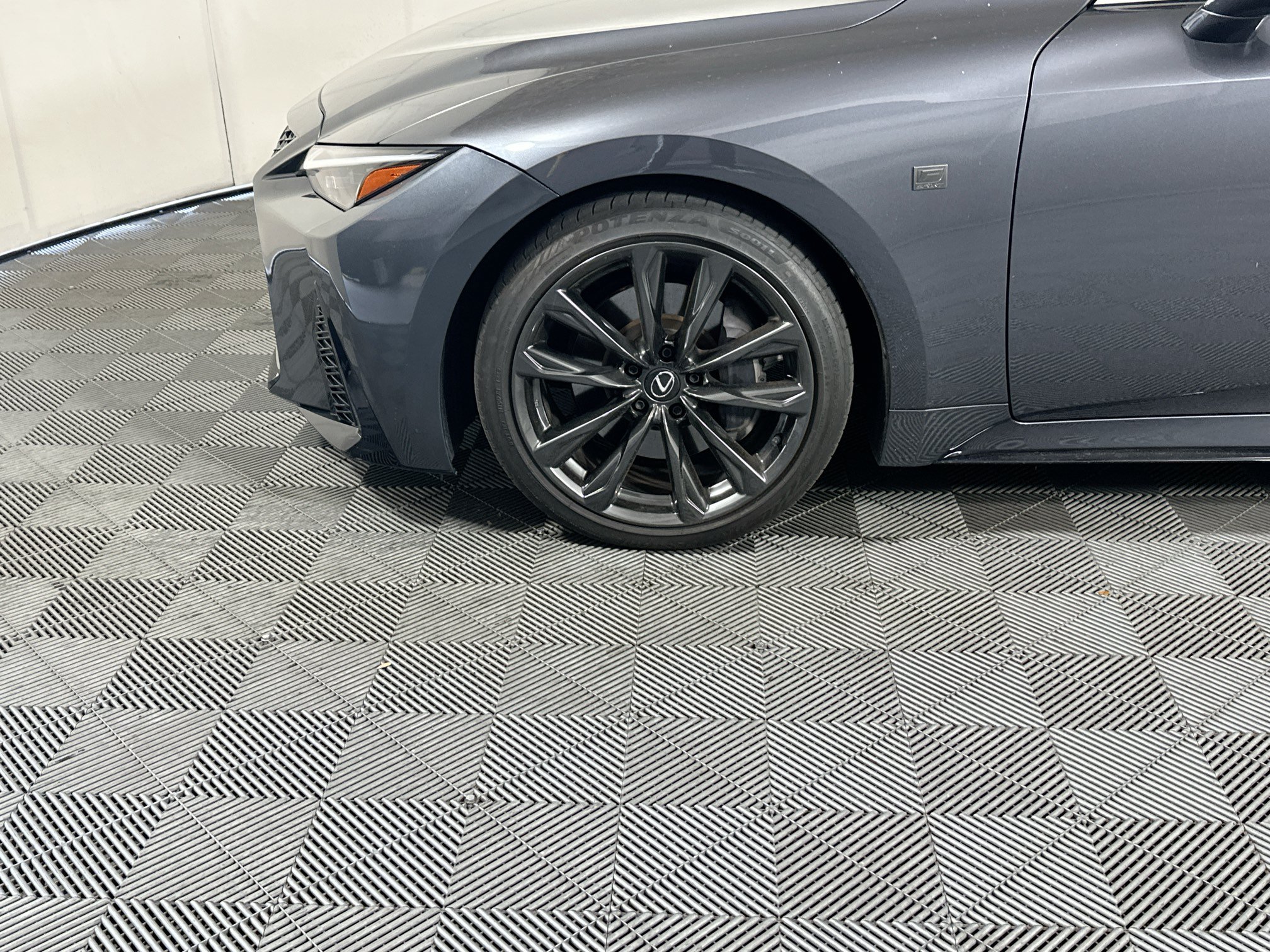 Used 2025 Lexus IS 350 F Sport w/ Accessory Package 2 RWD image 11