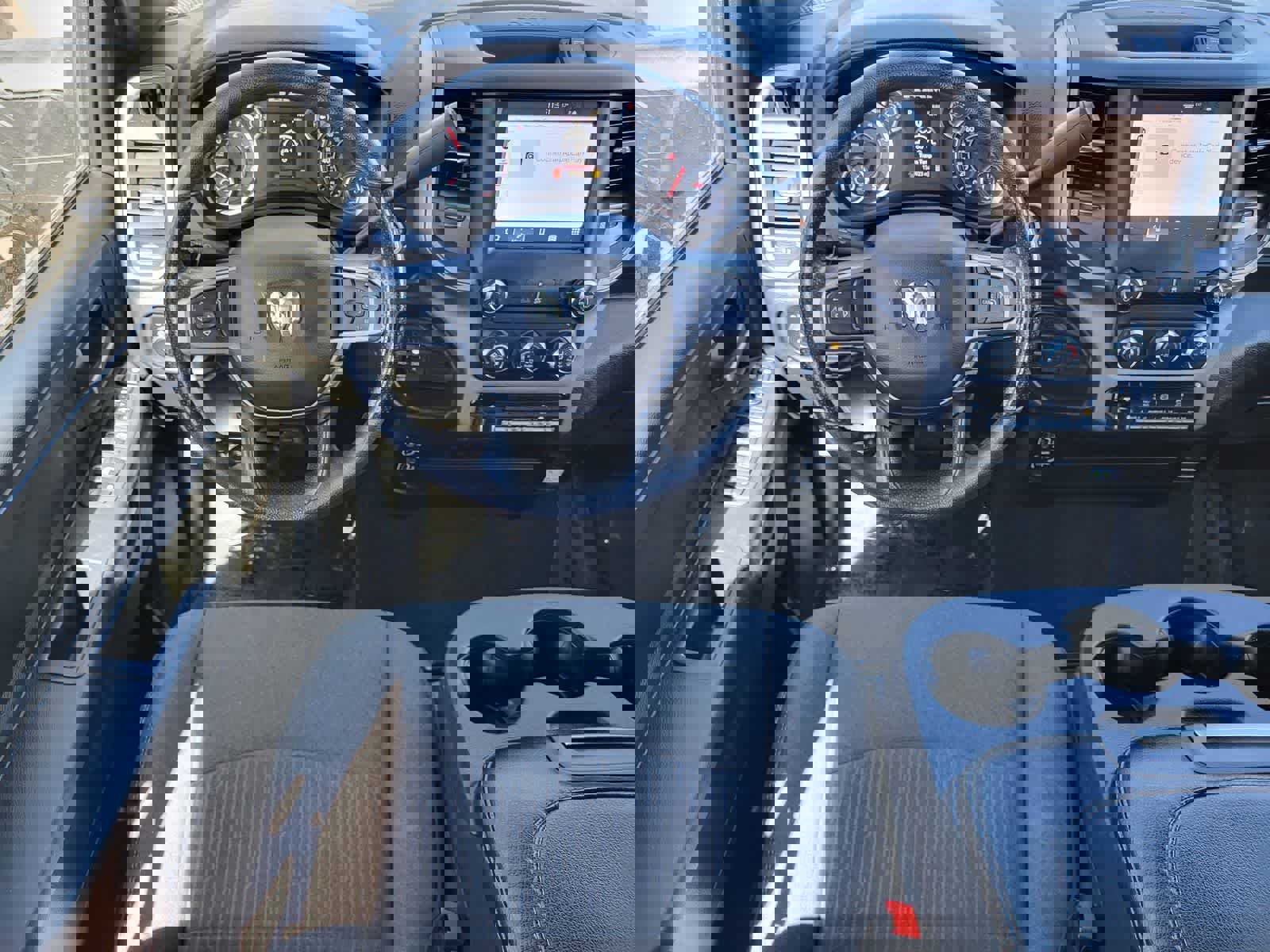 Used 2024 RAM 2500 Tradesman w/ Chrome Appearance Group image 25