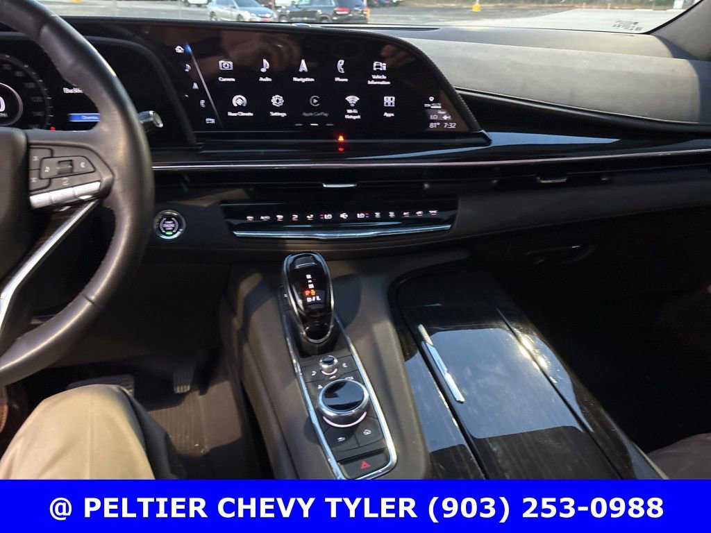 Used 2023 Cadillac Escalade Sport w/ Touring Package image 15