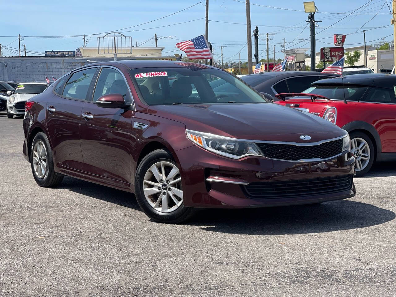 Used 2016 Kia Optima LX image 2