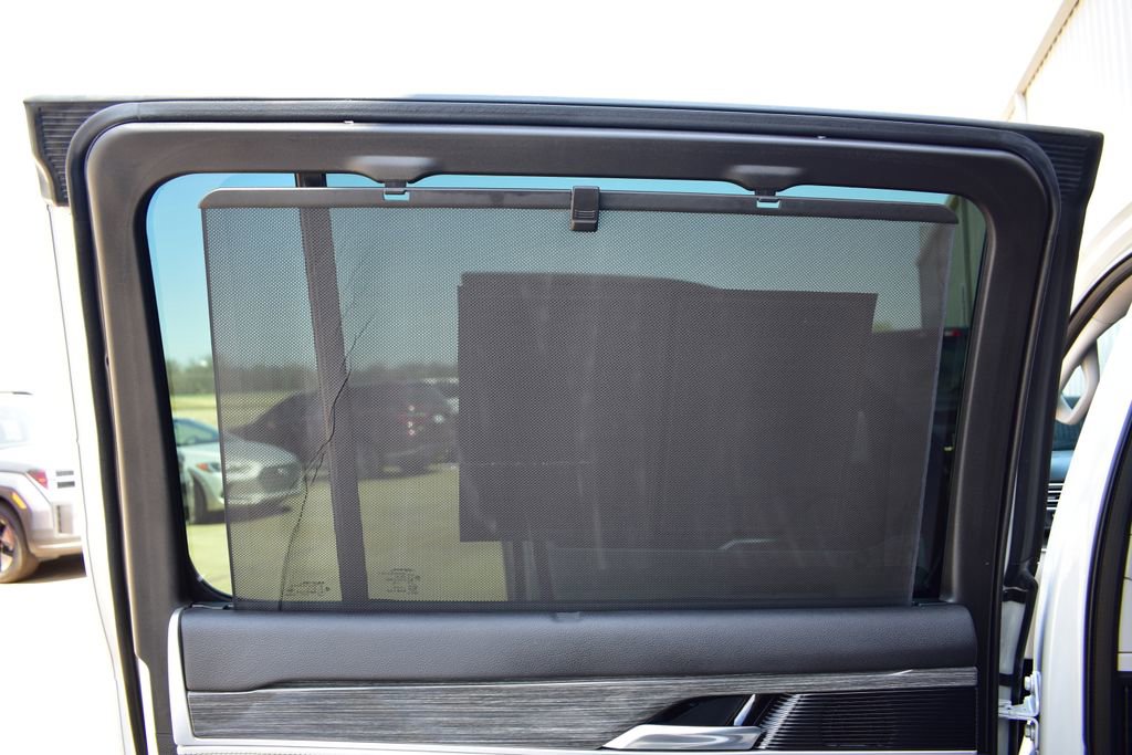 Used 2022 Jeep Wagoneer Series III w/ Premium Group I image 23