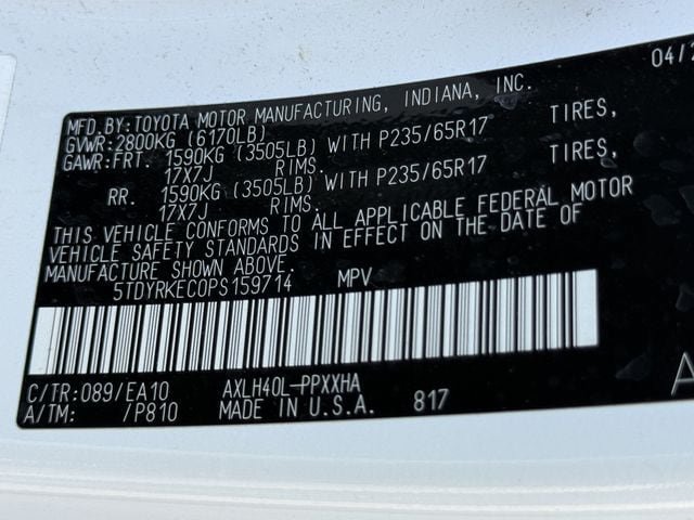 Used 2023 Toyota Sienna XLE FWD image 15