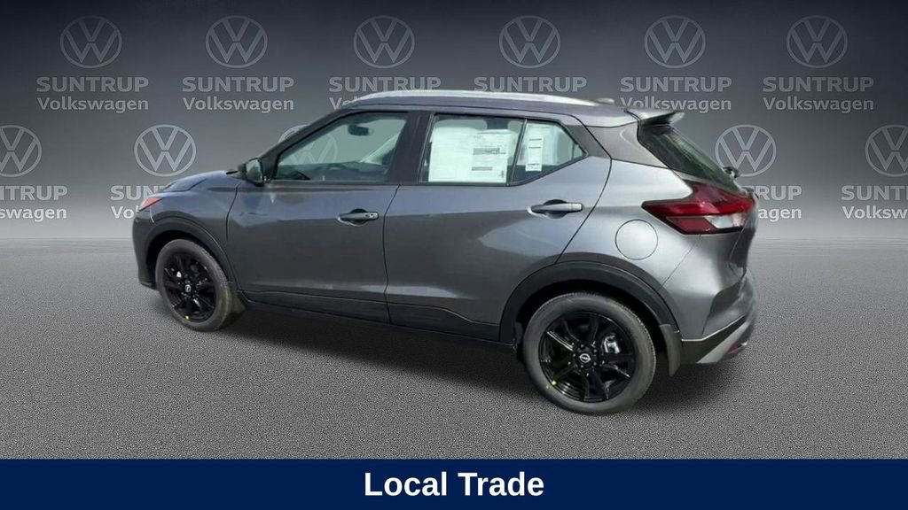 Used 2023 Nissan Kicks SV w/ Interior Electronics Package image 7