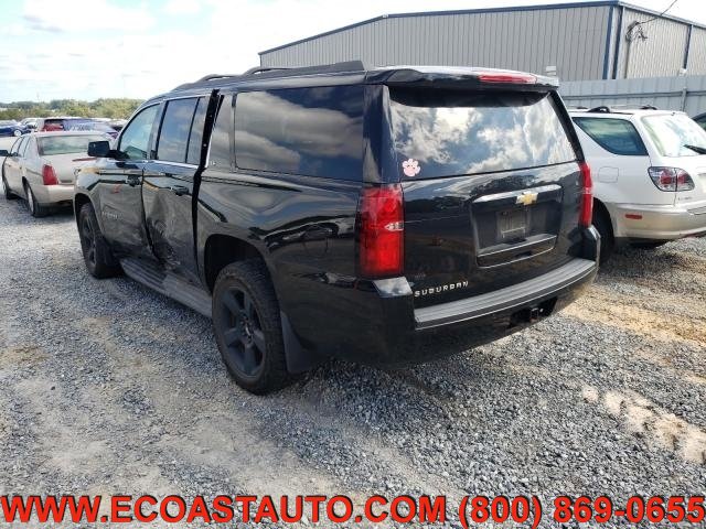 Used 2016 Chevrolet Suburban LS RWD image 2