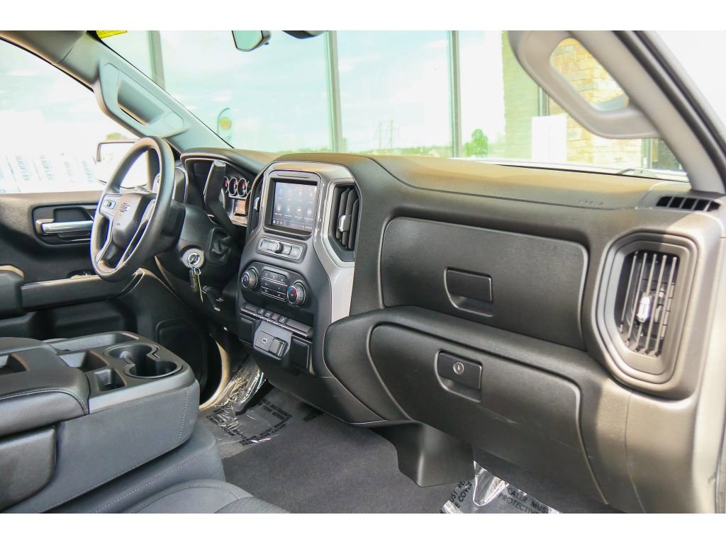Used 2020 Chevrolet Silverado 1500 Custom Trail Boss w/ Custom Convenience Package AWD/4WD image 13