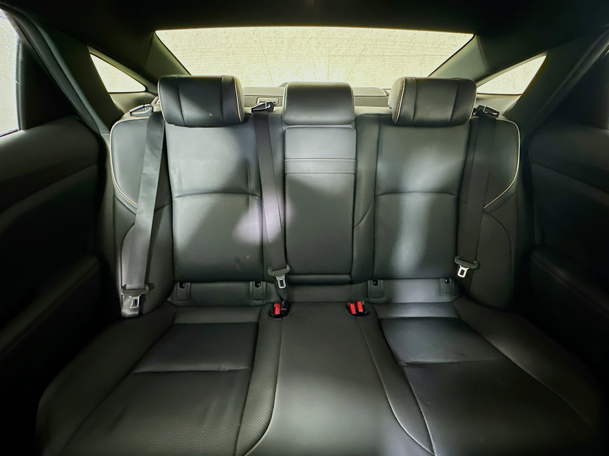 Used 2024 Toyota Crown Platinum AWD/4WD image 30