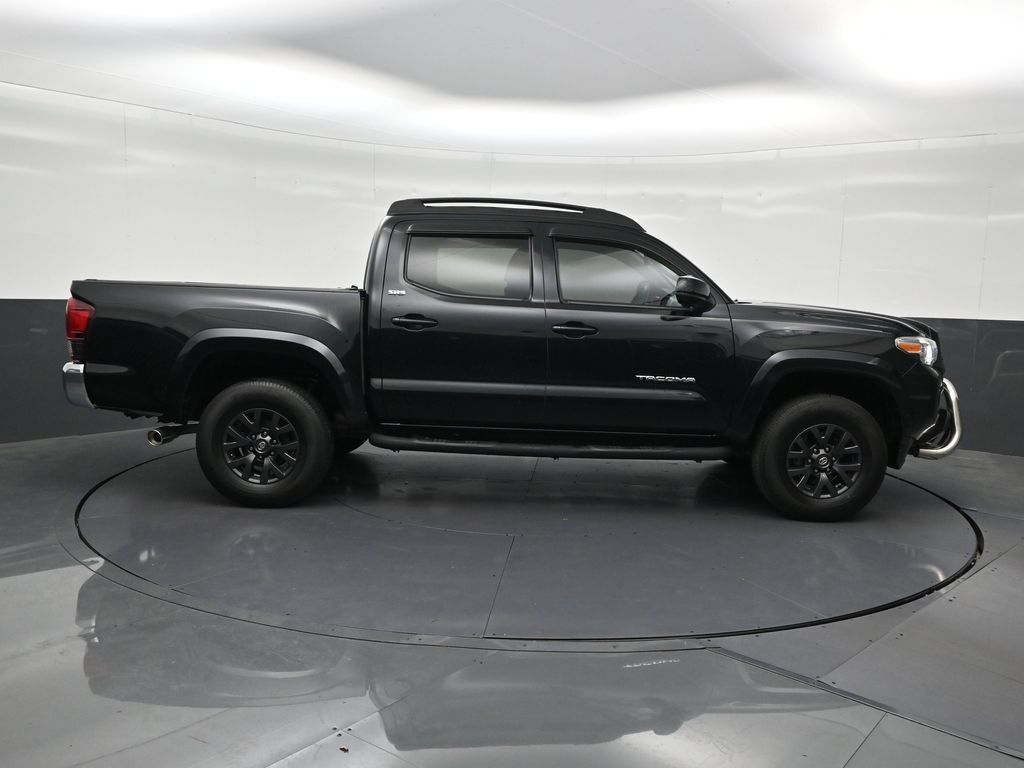 Used 2021 Toyota Tacoma SR5 RWD image 7