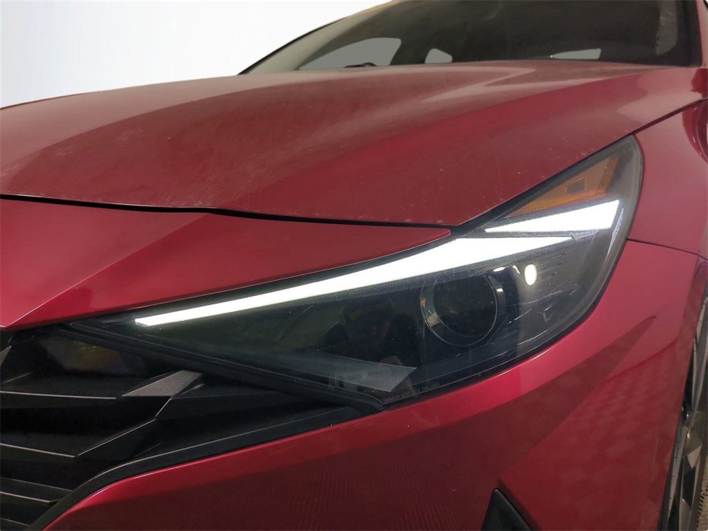 Certified 2023 Hyundai Elantra SEL w/ Convenience Package image 10