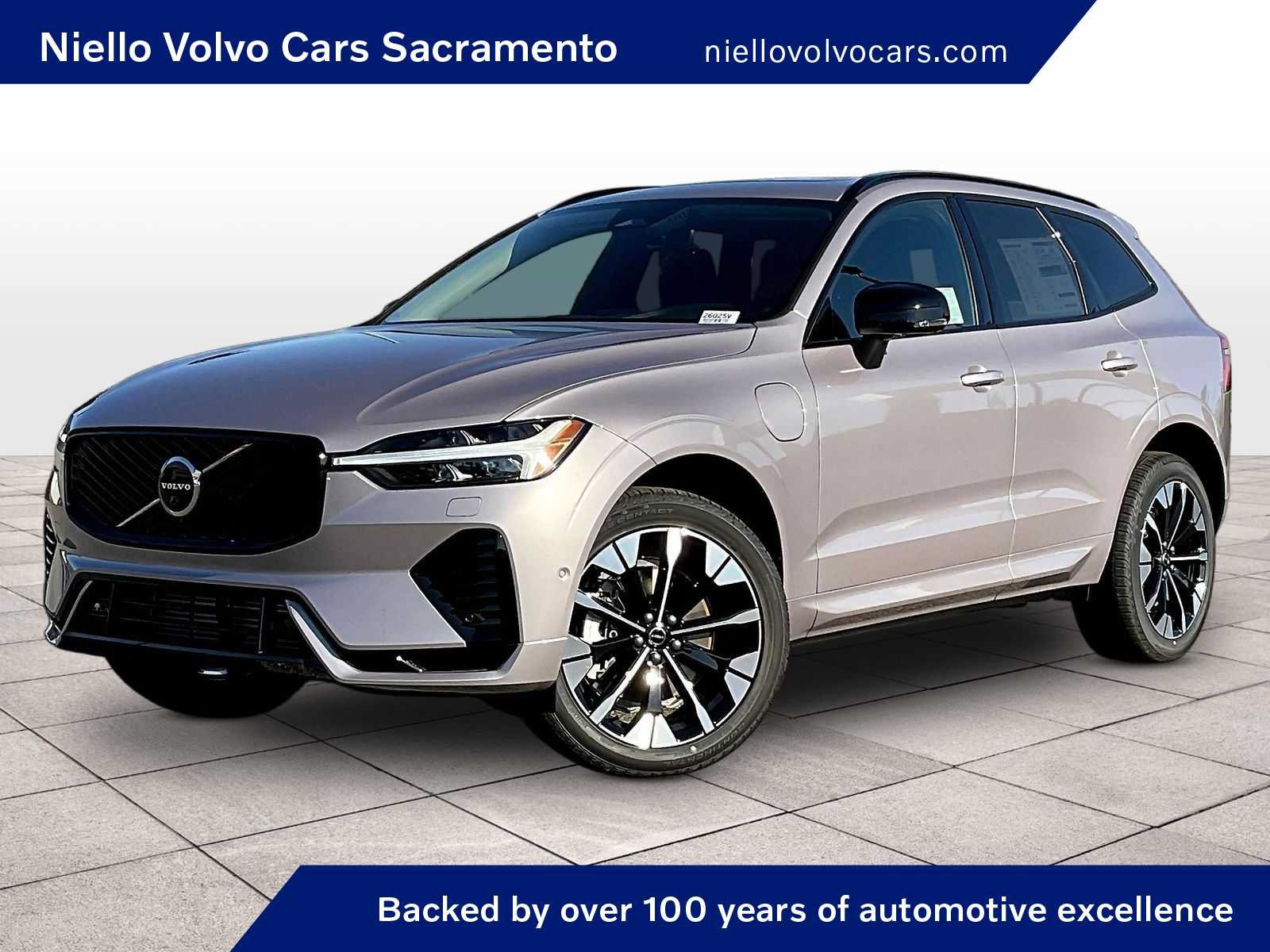New 2026 Volvo XC60 T8 Plus w/ Climate Package PRO AWD/4WD image 1