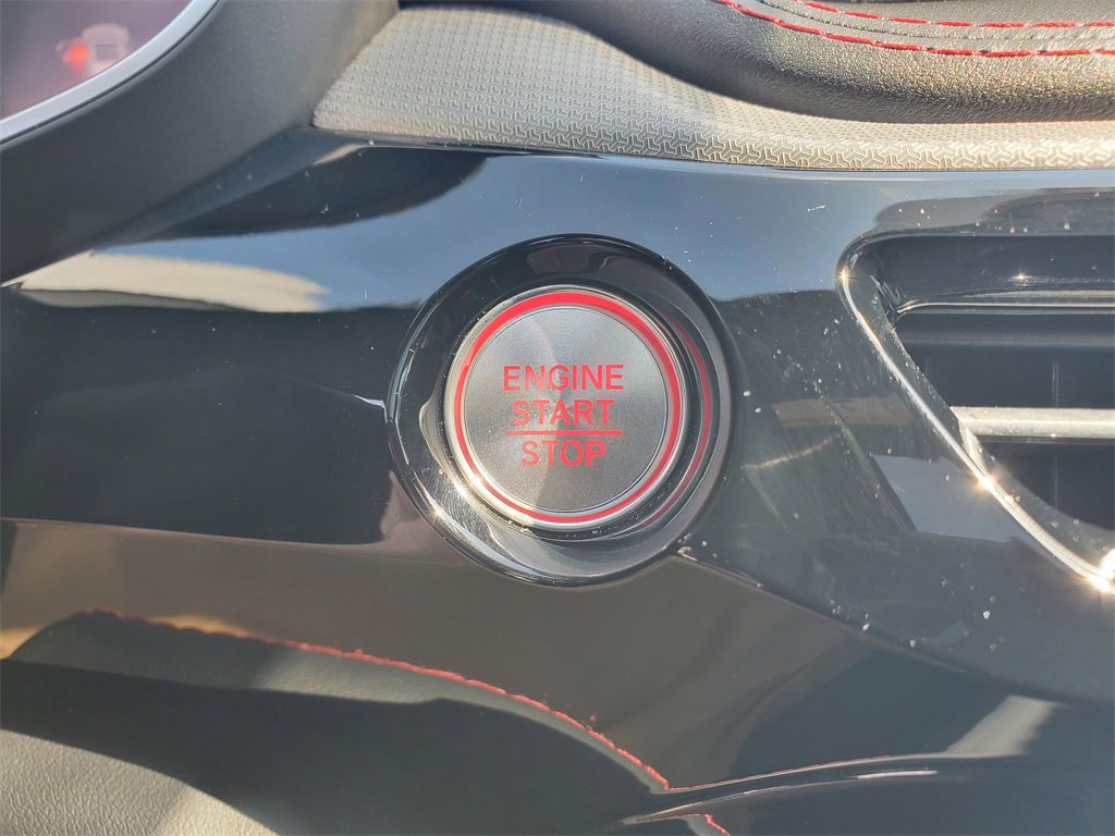 Used 2023 Acura MDX A-Spec image 28