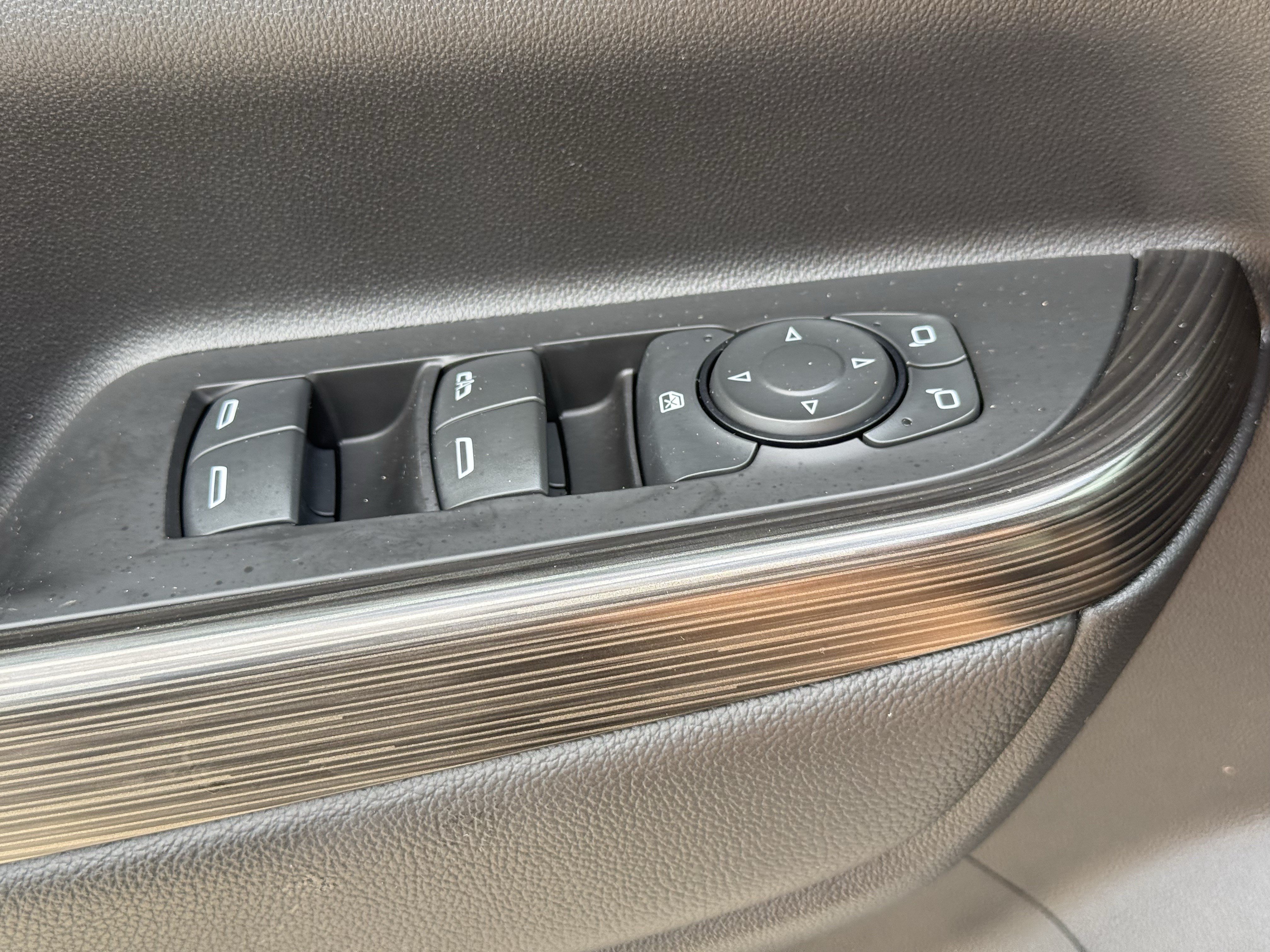 Used 2019 GMC Acadia SLT w/ LPO, Floor Liner Package FWD image 27