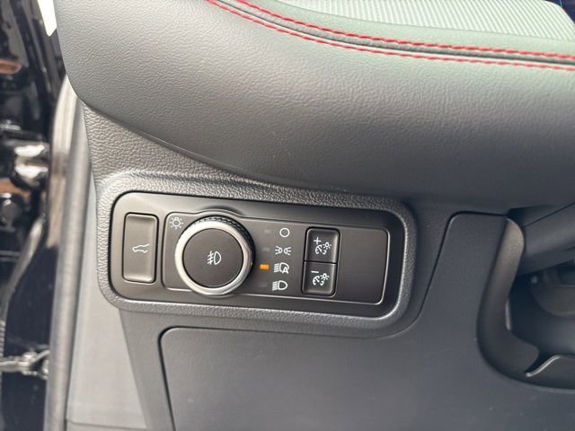 Used 2025 Ford Explorer ST-Line image 24