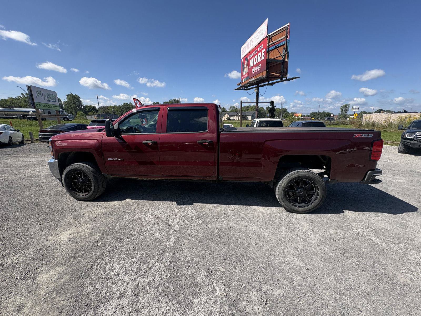Used 2015 Chevrolet Silverado 2500 LT w/ Z71 Package, Off-Road AWD/4WD image 10