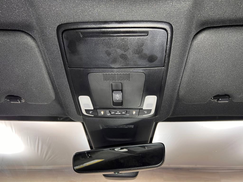 Used 2025 Honda CR-V Sport Touring image 15