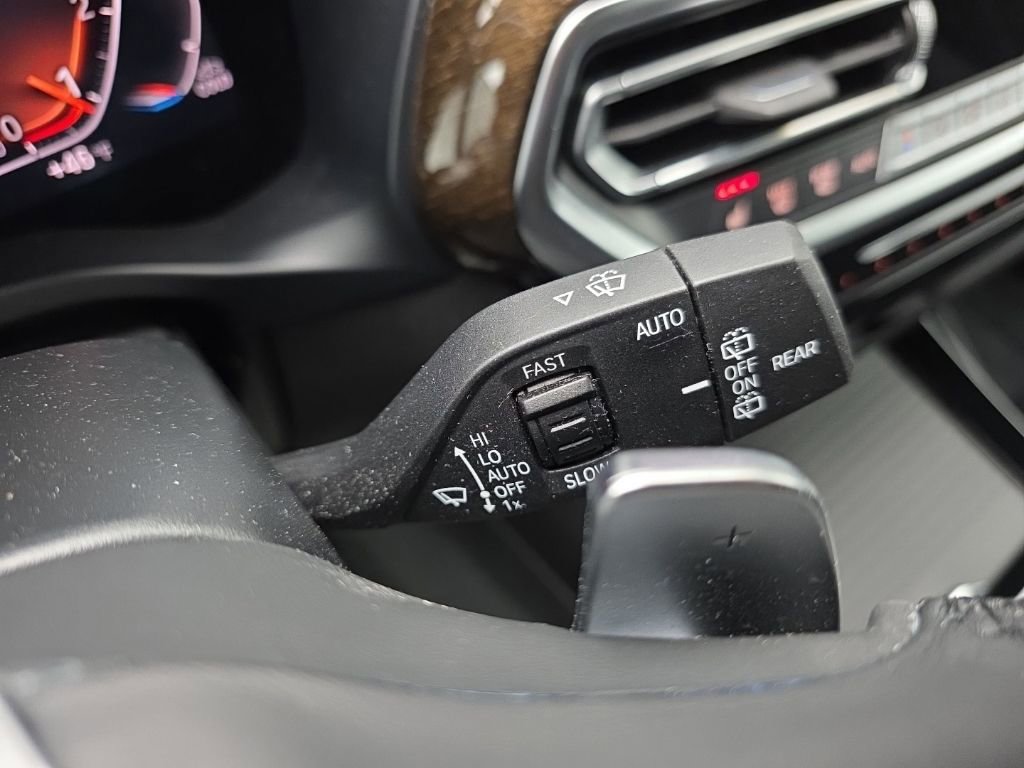 Used 2023 BMW X3 xDrive30i w/ Premium Package AWD/4WD image 28