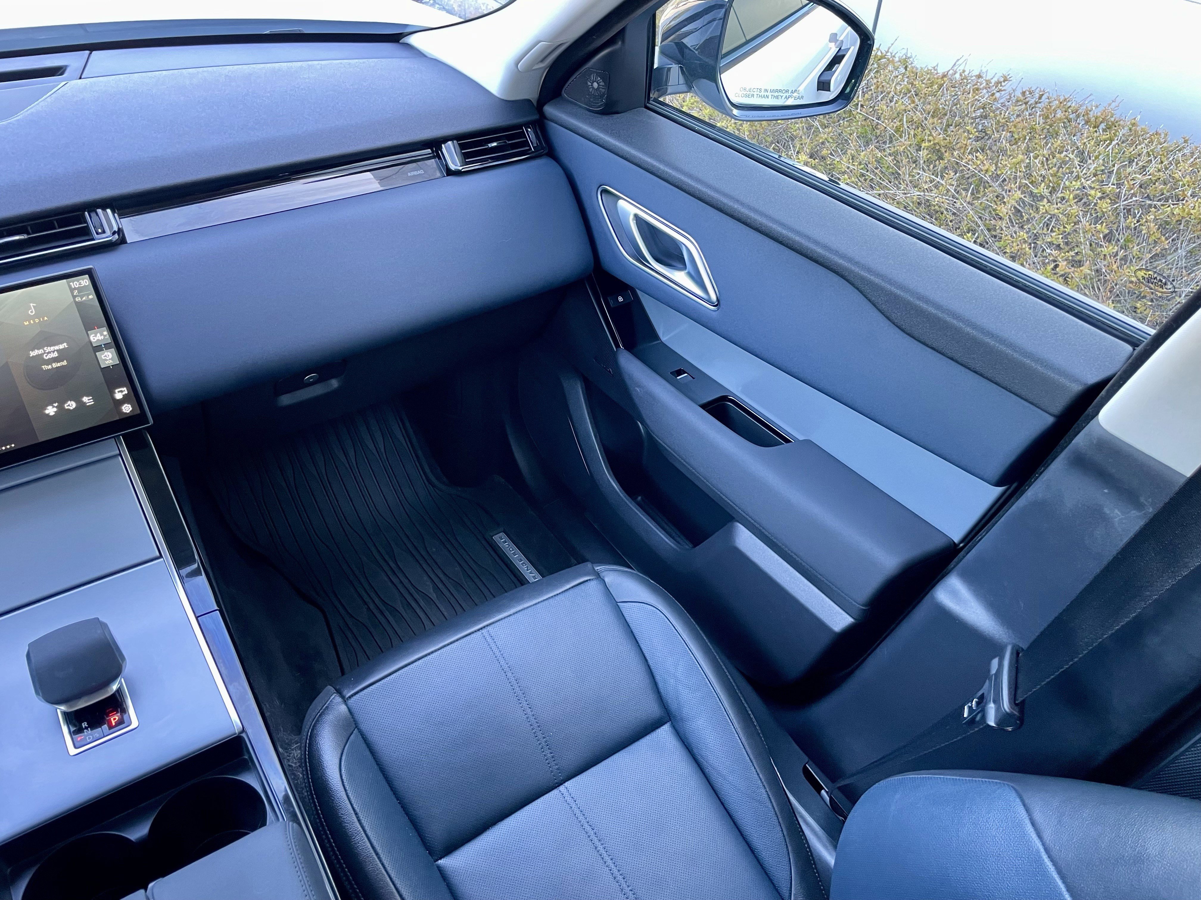 Used 2024 Land Rover Range Rover Velar S AWD/4WD image 18