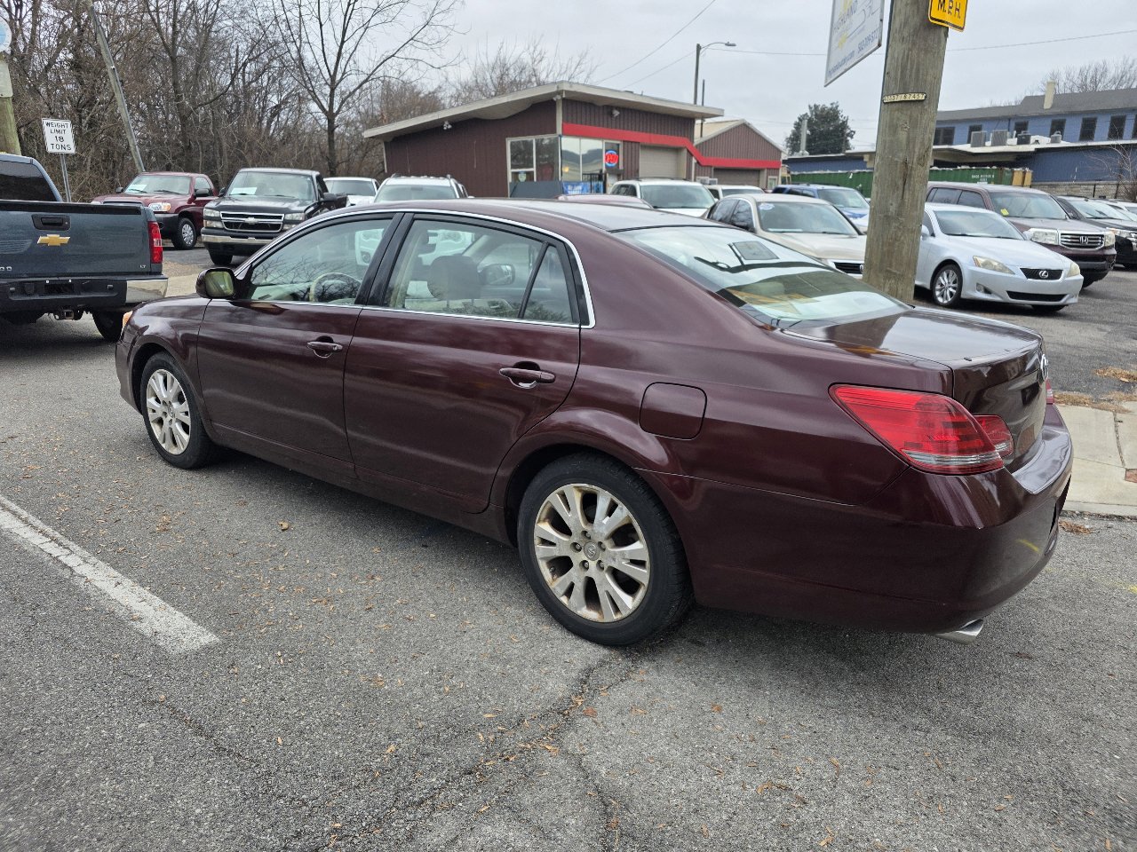 Used 2008 Toyota Avalon XLS image 3