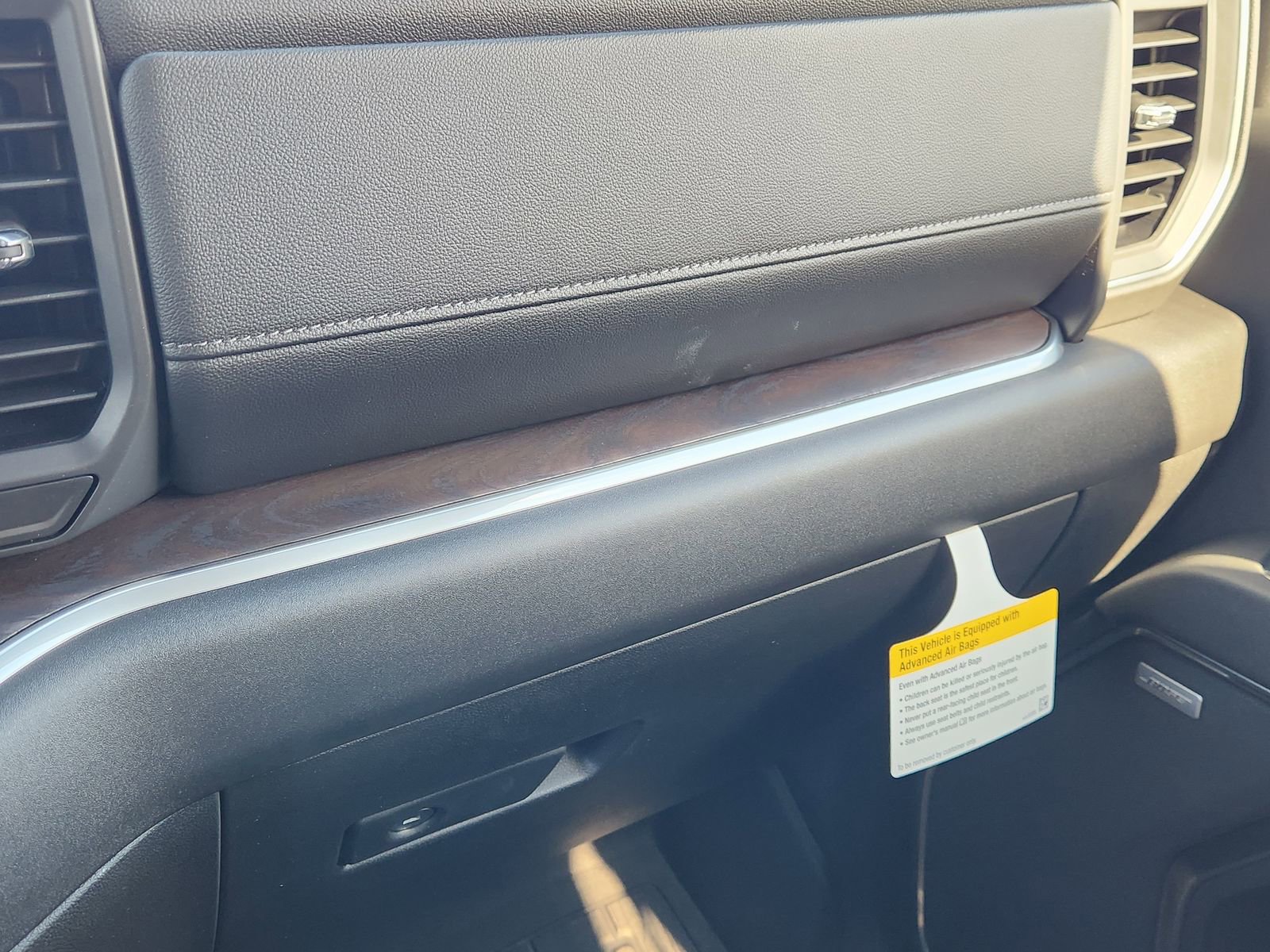 New 2026 GMC Sierra 2500 SLT w/ Texas SLT Premium Package image 22