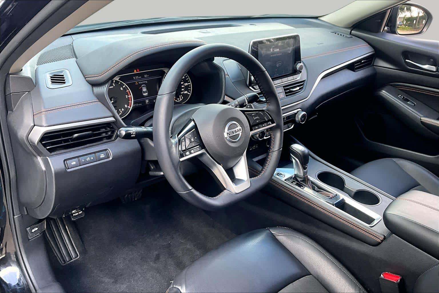 Certified 2021 Nissan Altima 2.5 SR FWD image 17