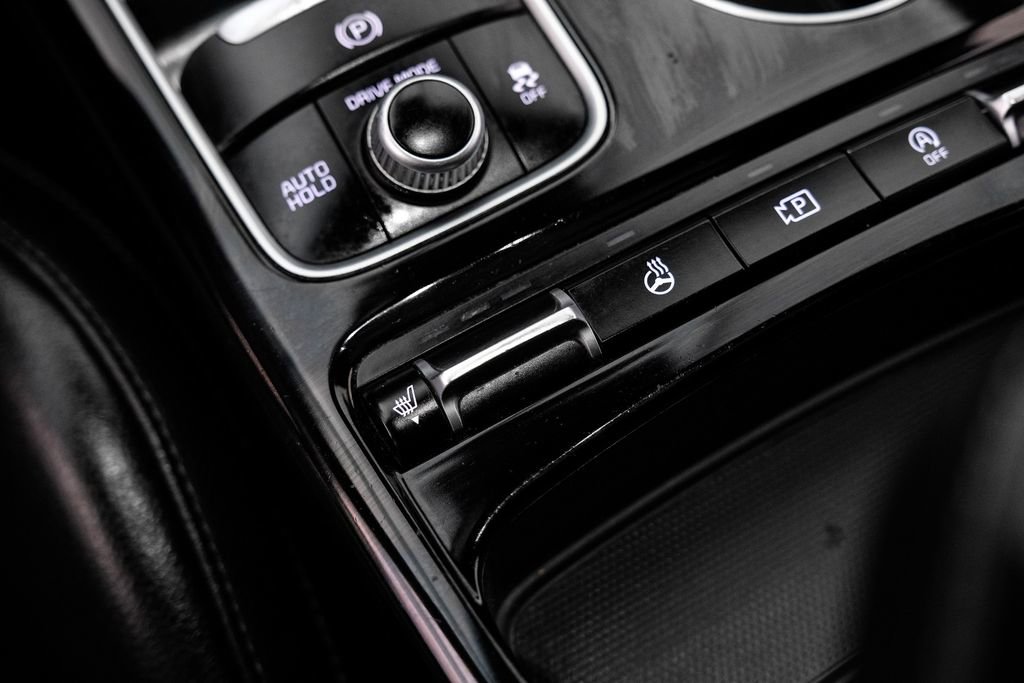 Used 2022 Kia Stinger GT-Line w/ Sun & Sound Package image 29