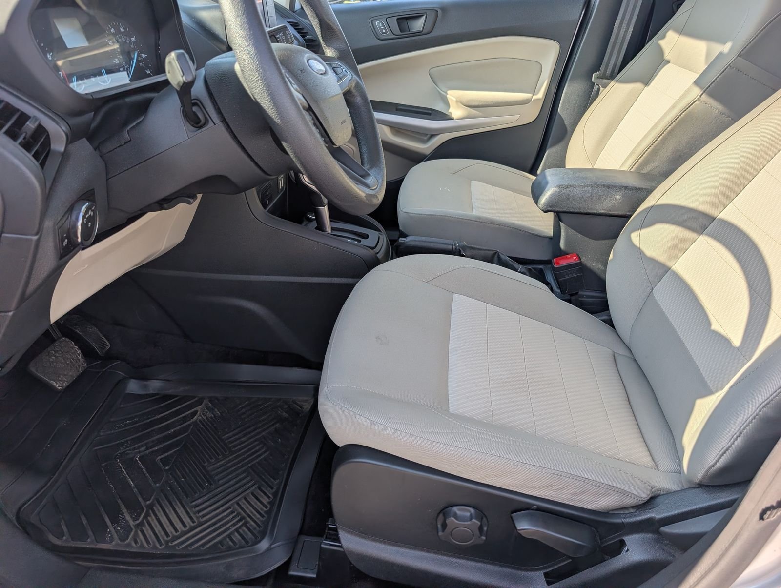 Used 2021 Ford EcoSport S FWD image 15