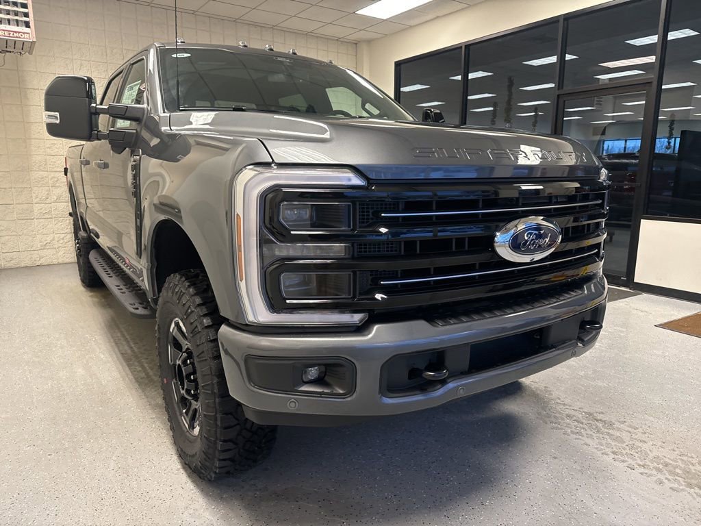 New 2026 Ford F350 Platinum w/ Tremor Off-Road Package image 9