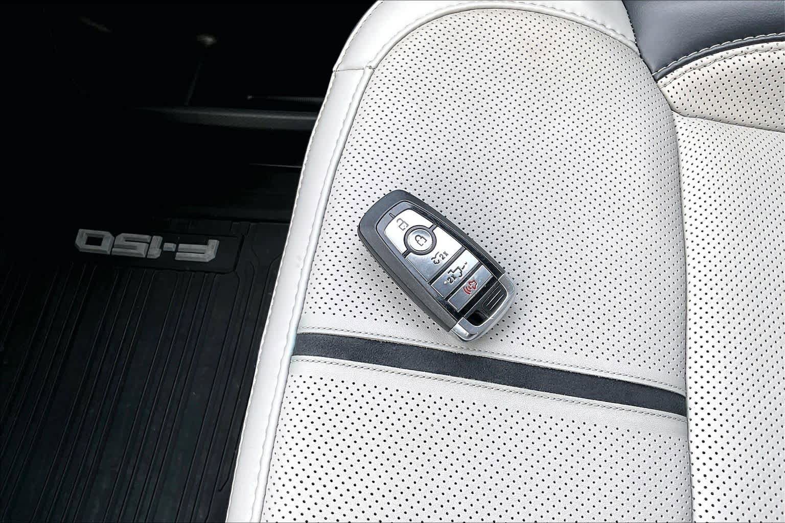 Certified 2025 Ford F150 Lightning Platinum image 14