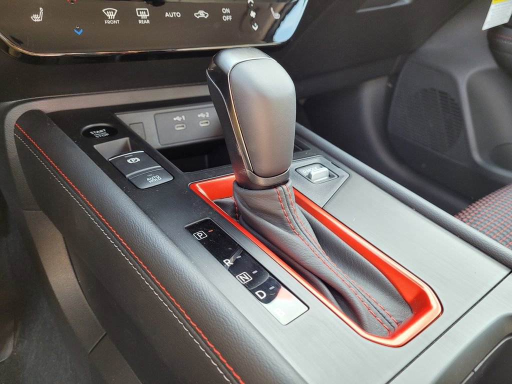 New 2026 Nissan Kicks SR w/ Cold Weather Package image 10