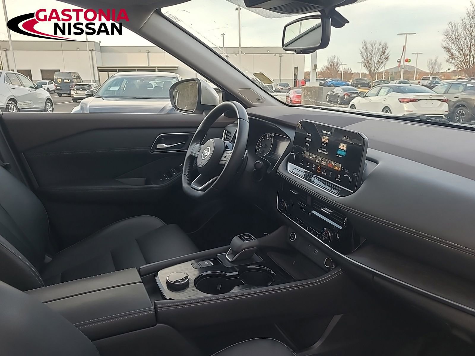 Used 2021 Nissan Rogue SL w/ Premium Package image 22