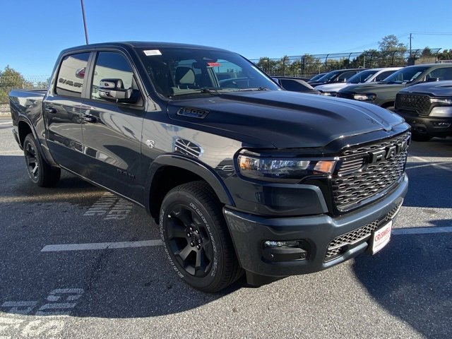 New 2026 RAM 1500 4x4 Crew Cab image 2