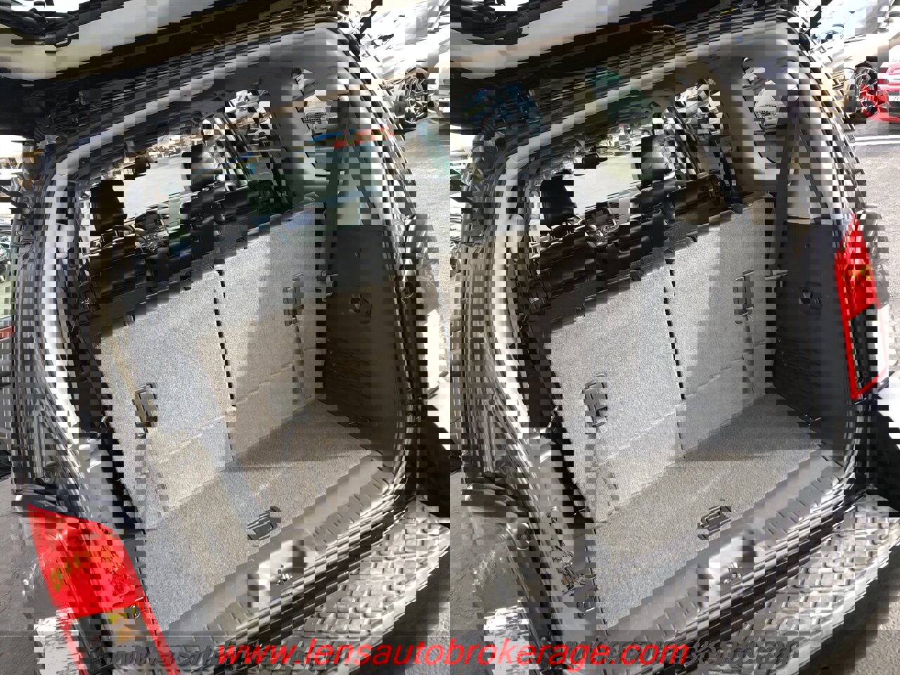 Used 2008 Nissan Pathfinder LE w/ Navigation Pkg image 19